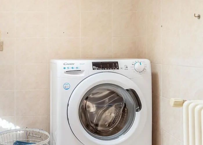 Typical Stone House With Balcony Дом отдыха